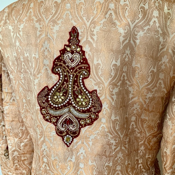 Men’s Sherwani Set Brocade Velvet Rhinestones - Picture 8 of 13